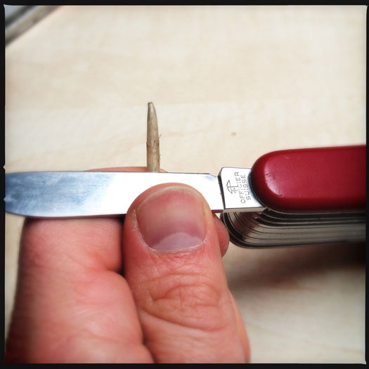 How to cut a quill