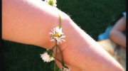How to make a daisy chain